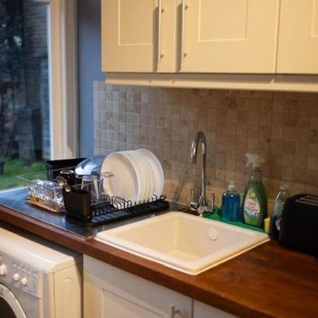 Manor Court Apartman London Kültér fotó