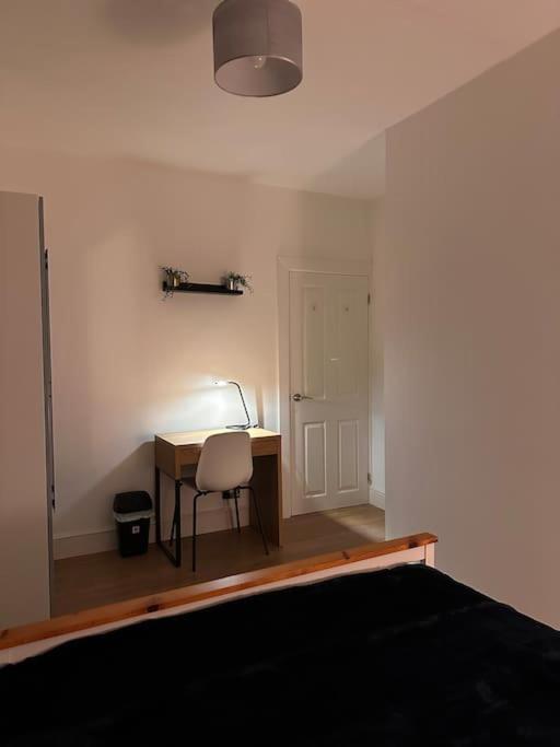 Manor Court Apartman London Kültér fotó