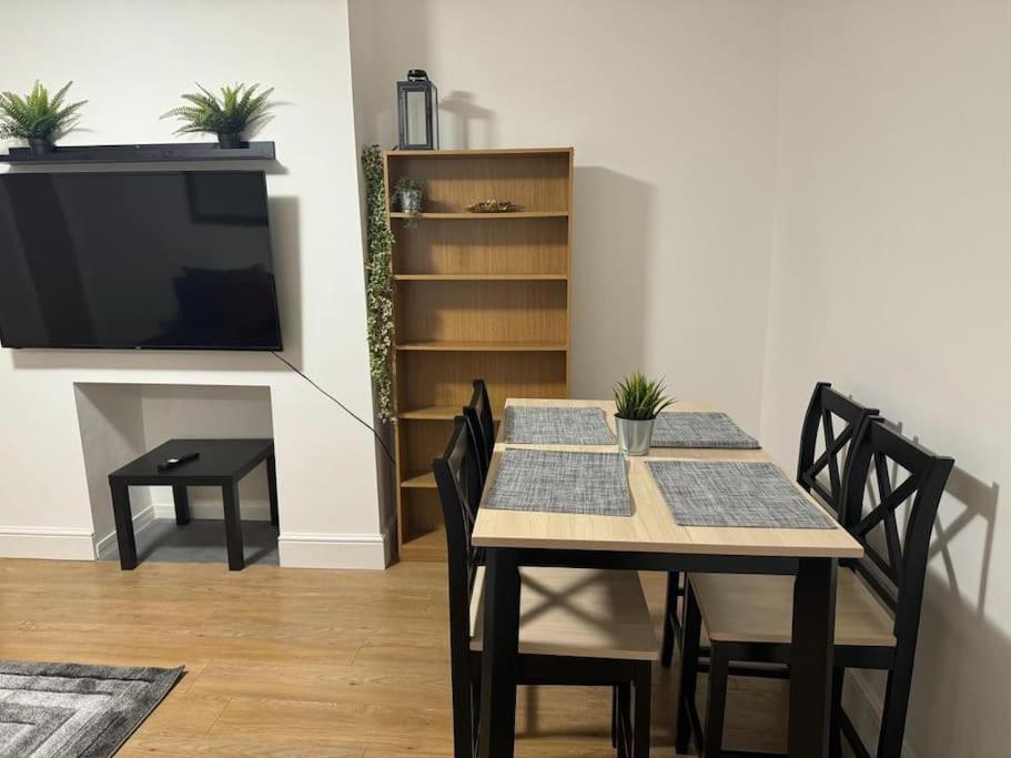 Manor Court Apartman London Kültér fotó